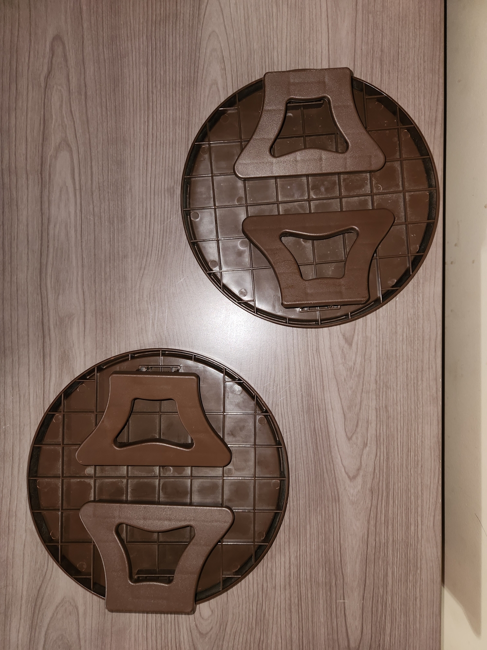 Brown Clip-On Sofa Side Table Tray - Home Dining - Picture 3 of 4